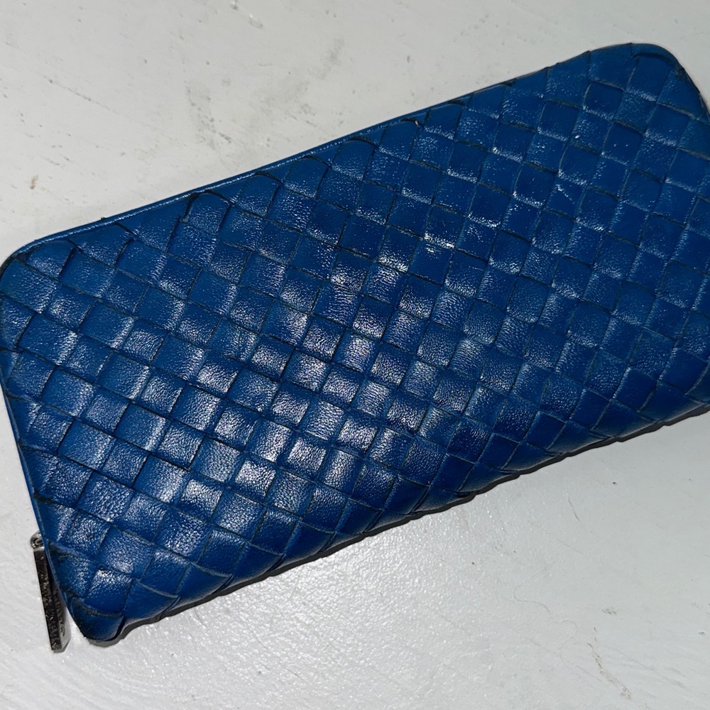 HOBO Blue Woven Leather Wallet Clutch - Picture 2 of 8